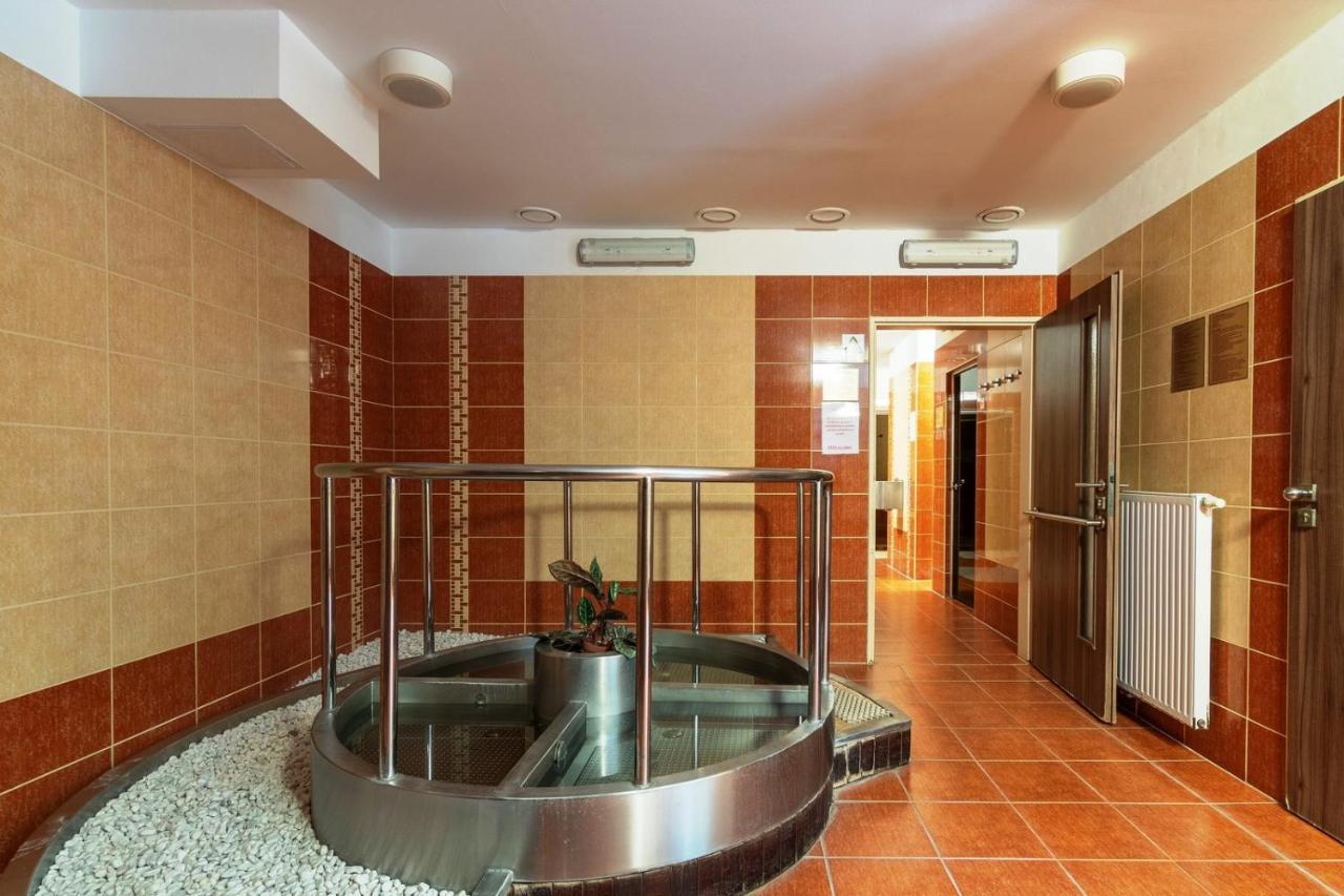 Wellness Hotel Pod Kycmolem Horní Lomná Eksteriør billede