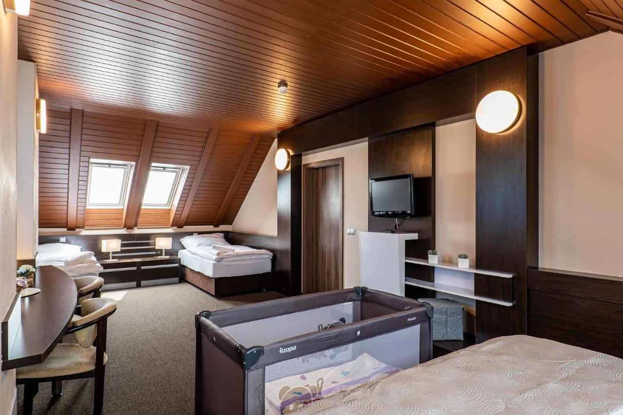 Wellness Hotel Pod Kycmolem Horní Lomná Eksteriør billede
