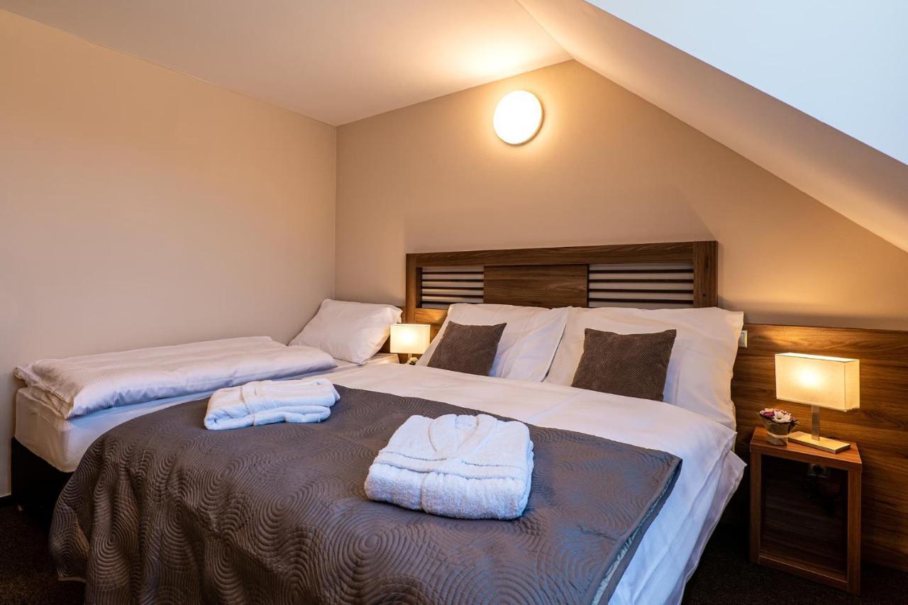 Wellness Hotel Pod Kycmolem Horní Lomná Eksteriør billede